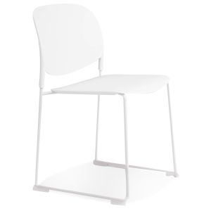 Chaise 'PILA' blanche avec assise plastique et structure métal